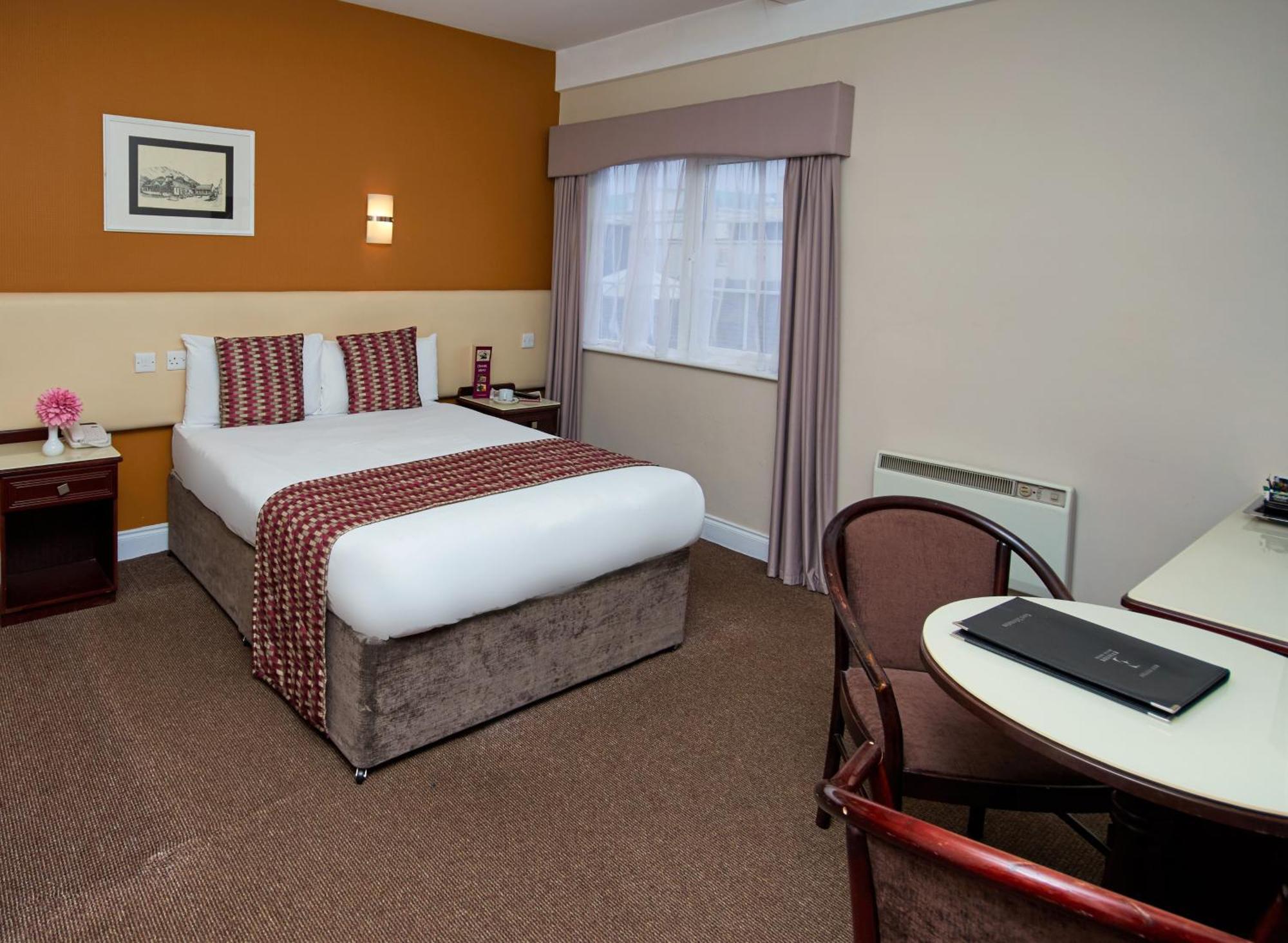 Eviston House Hotel Killarney Ruang foto