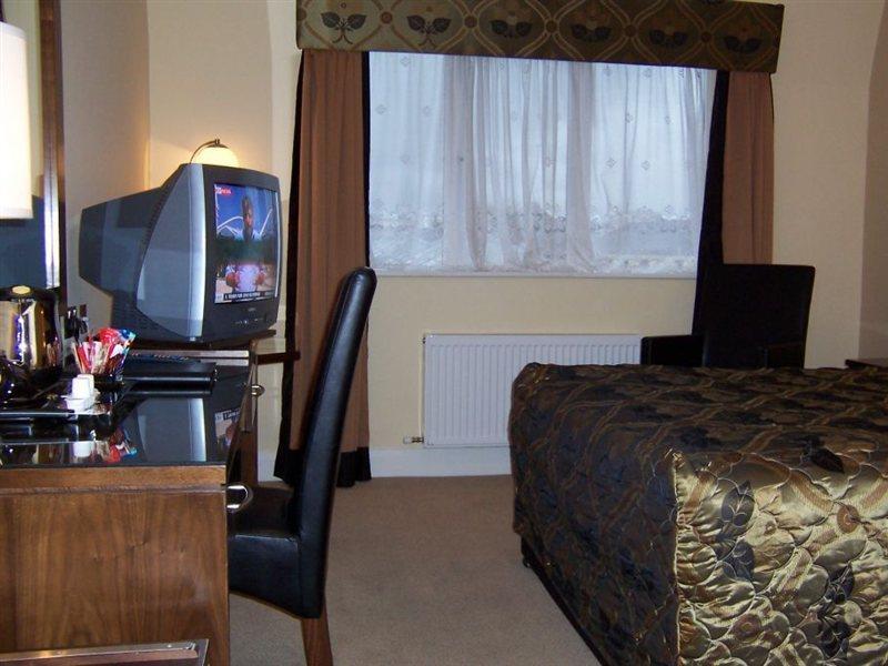 Eviston House Hotel Killarney Bagian luar foto