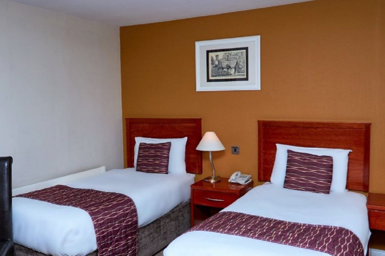 Eviston House Hotel Killarney Bagian luar foto