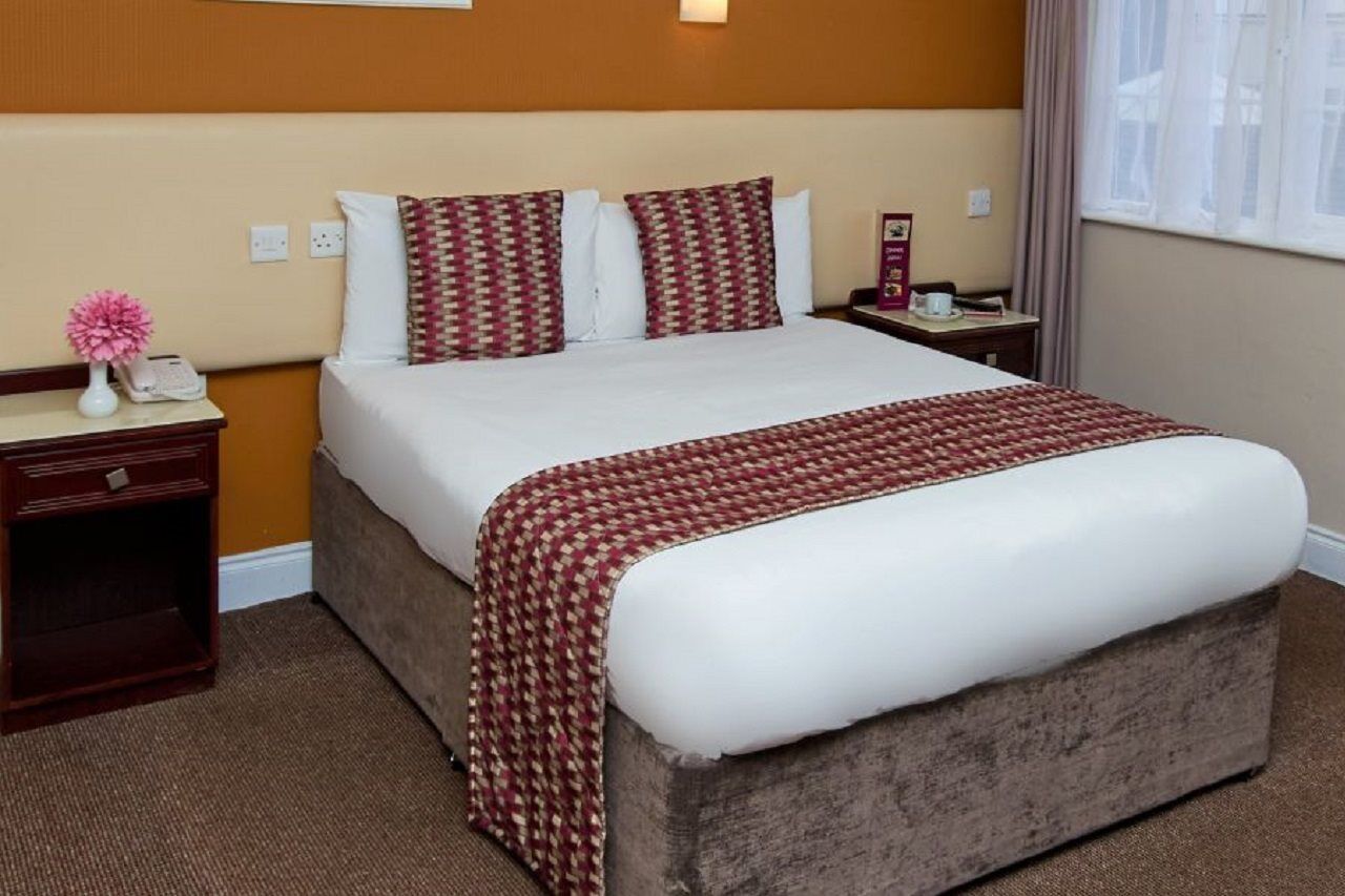 Eviston House Hotel Killarney Bagian luar foto